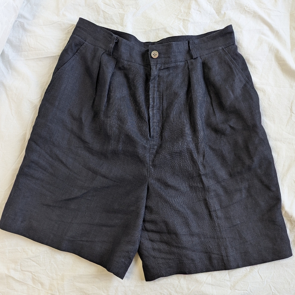 Linen Pleated Front Lined Women's Shorts By Classiques Size 16